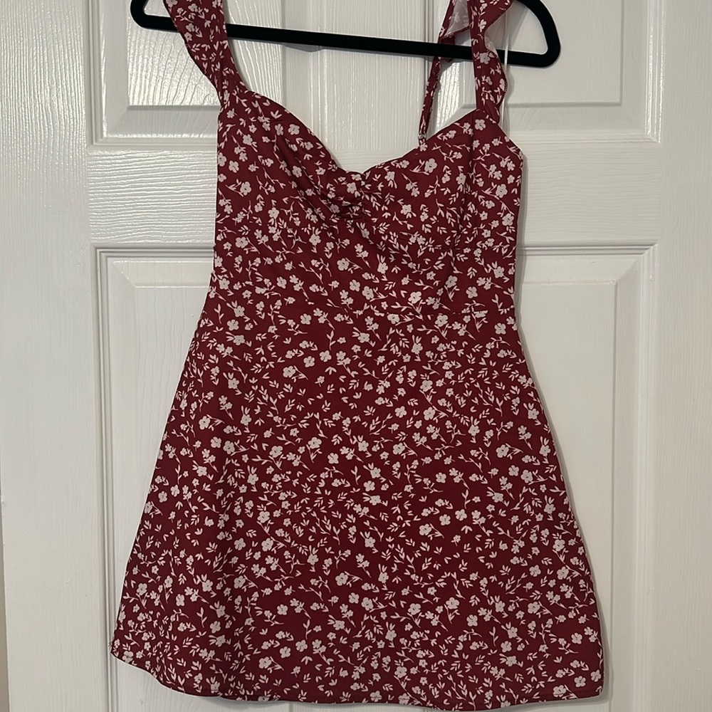 Princess Polly Wine colored sun dress